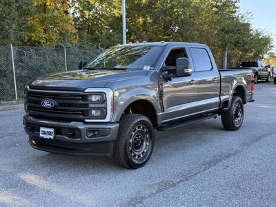 2027 Ford Super Duty F-250 SRW XLT