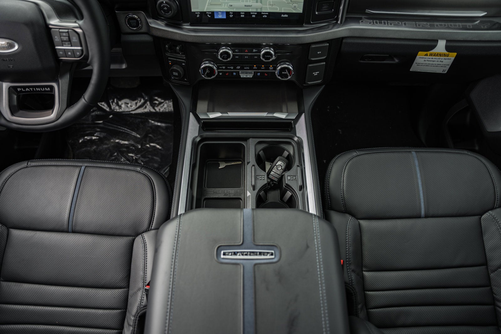 2026 Ford Super Duty F-350 SRW Platinum