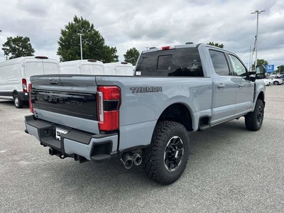 2026 Ford Super Duty F-350 SRW Platinum