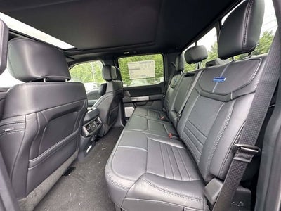 2026 Ford Super Duty F-350 SRW Platinum