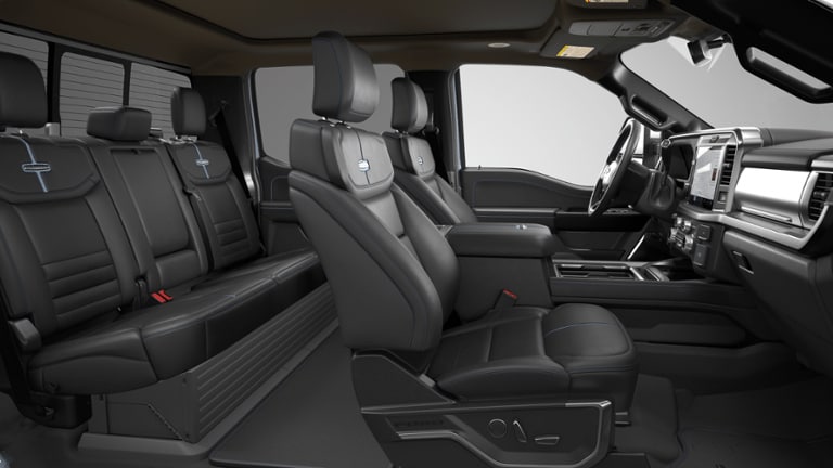 2026 Ford Super Duty F-350® Platinum®