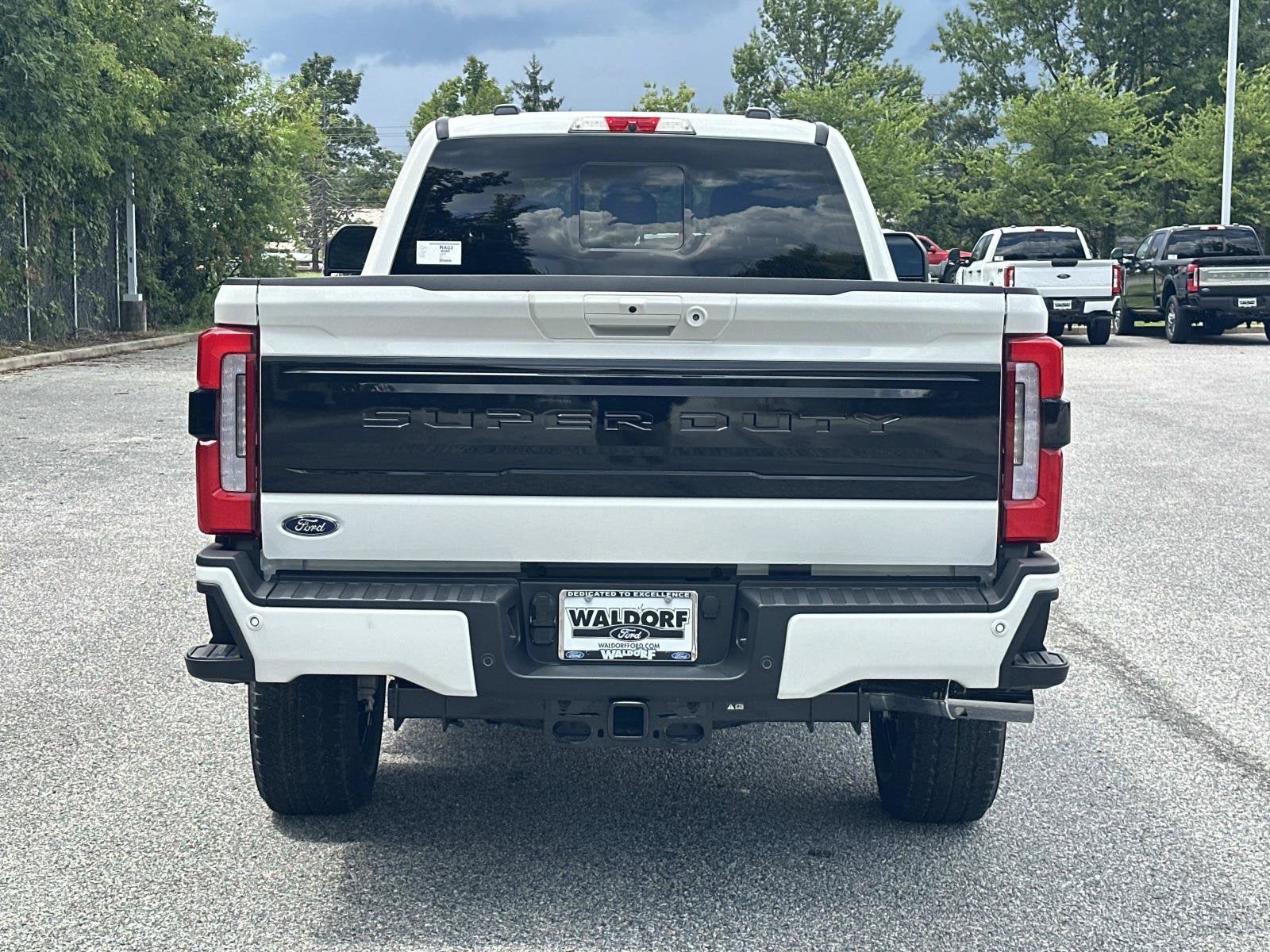 2026 Ford Super Duty F-350 SRW Platinum