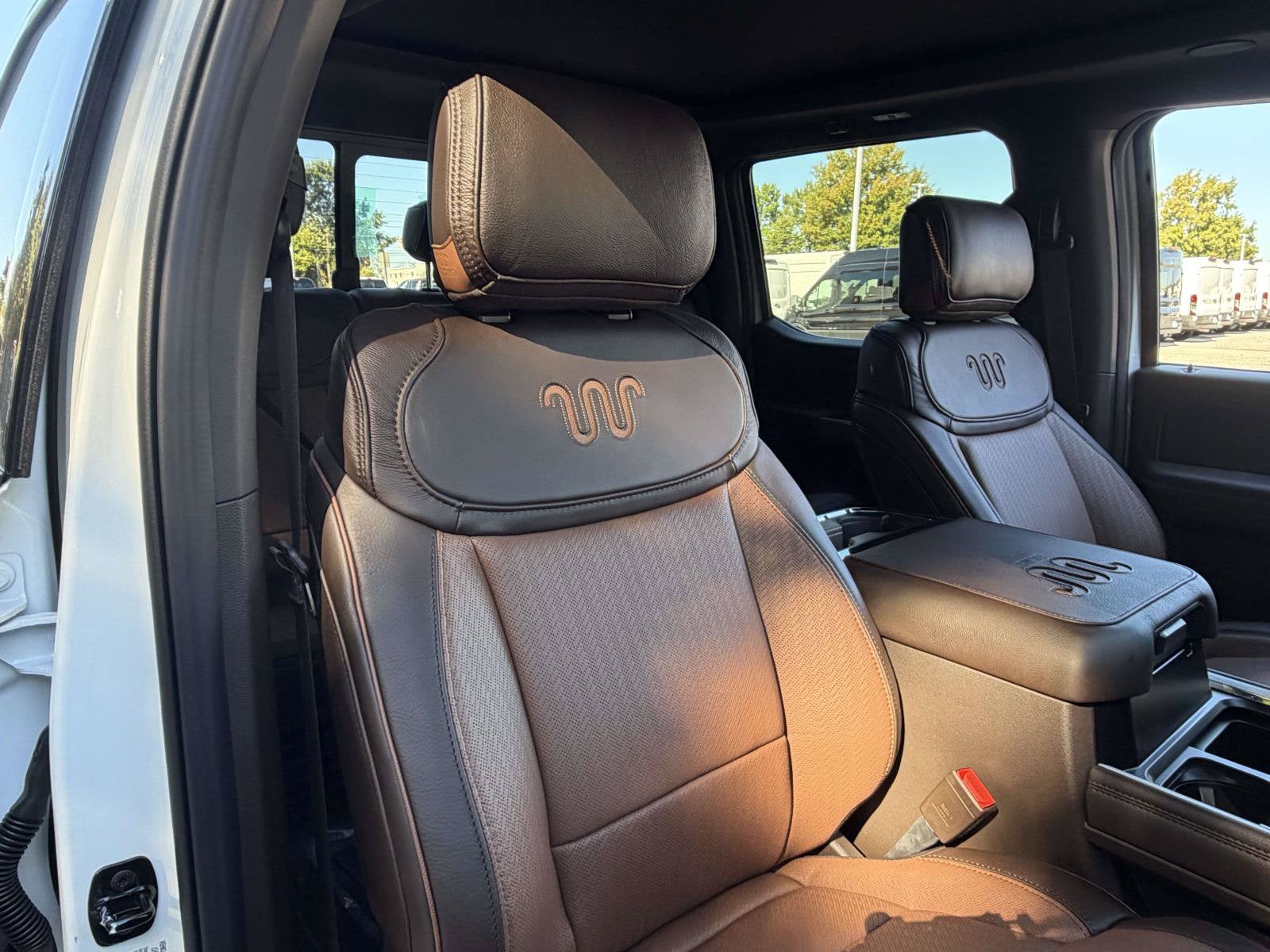 2027 Ford Super Duty F-350 SRW King Ranch