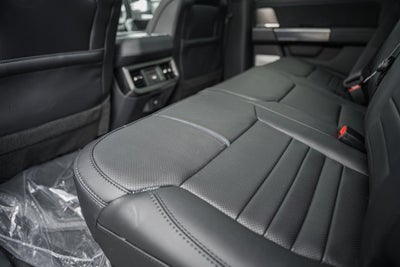 2026 Ford Super Duty F-350 SRW Platinum