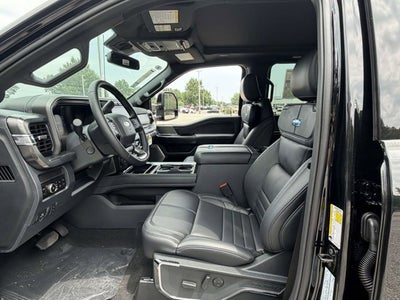 2026 Ford Super Duty F-350 SRW Platinum