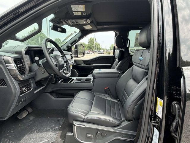 2026 Ford Super Duty F-350 SRW Platinum