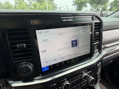 2026 Ford Super Duty F-350 SRW LARIAT