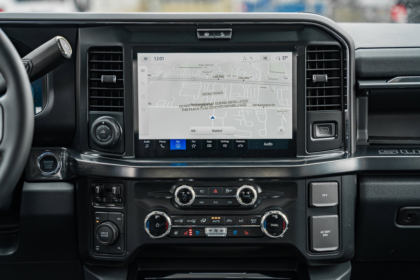 2026 Ford Super Duty F-350 SRW LARIAT