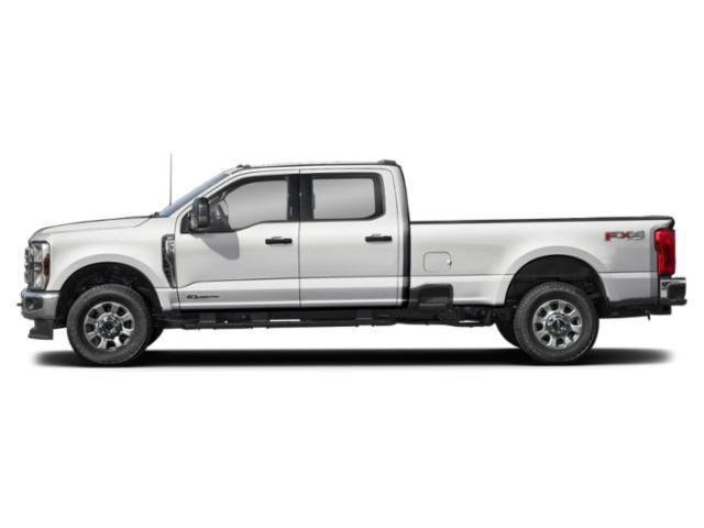 2026 Ford Super Duty F-350® XLT