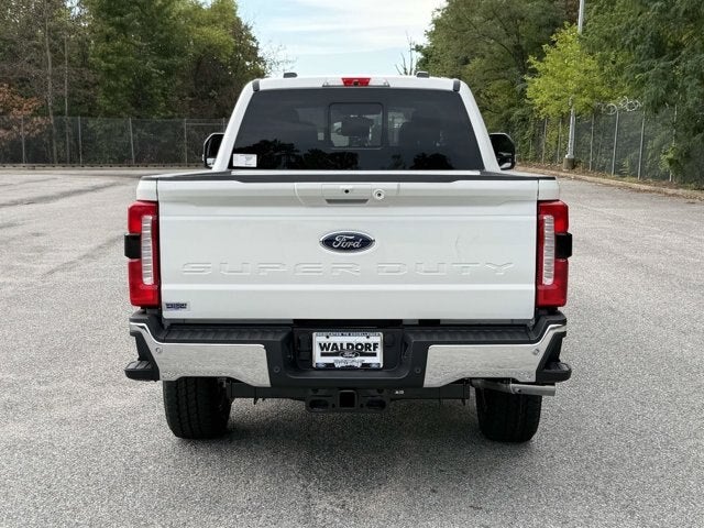 2026 Ford Super Duty F-350 SRW LARIAT