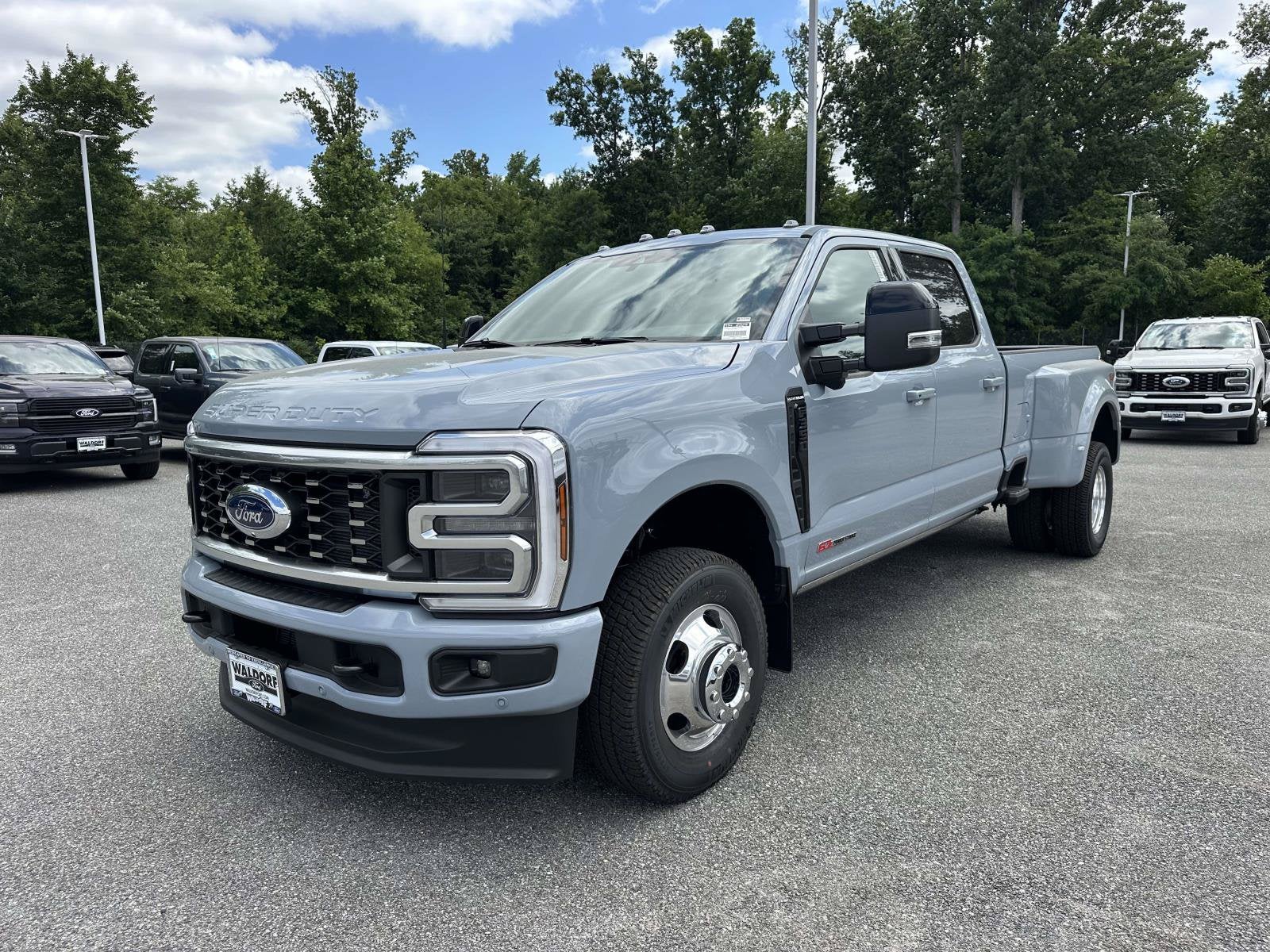 2026 Ford Super Duty F-350 DRW Platinum