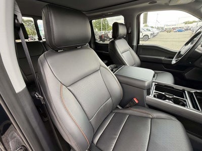 2026 Ford Super Duty F-350 DRW LARIAT