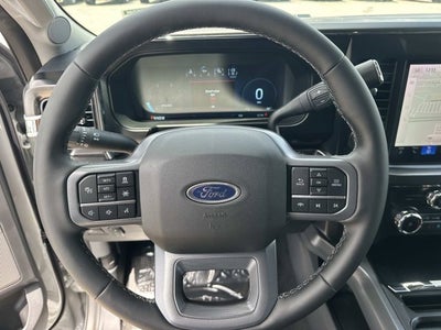 2026 Ford Super Duty F-350 DRW LARIAT