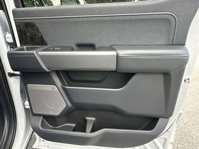 2026 Ford Super Duty F-350 DRW LARIAT