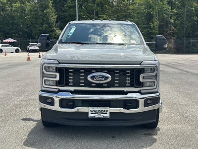 2026 Ford Super Duty F-350 DRW LARIAT