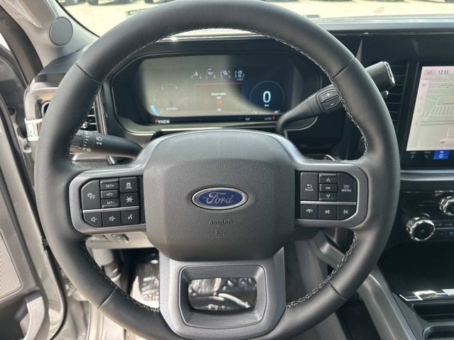 2026 Ford Super Duty F-350 DRW LARIAT