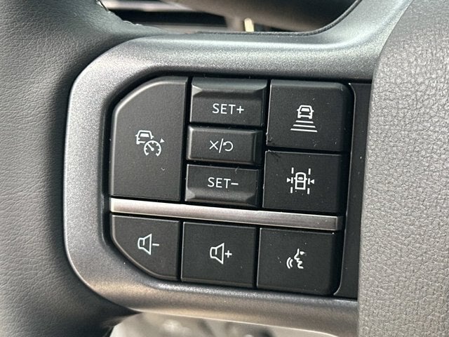 2026 Ford Super Duty F-350 DRW LARIAT