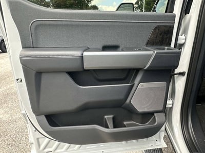 2026 Ford Super Duty F-350 DRW LARIAT
