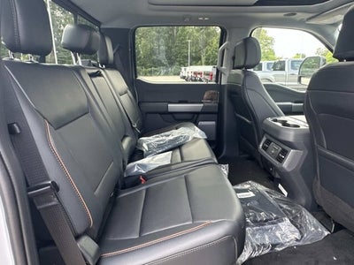 2026 Ford Super Duty F-350 DRW LARIAT