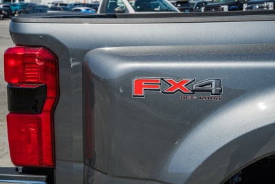 2026 Ford Super Duty F-350 DRW LARIAT