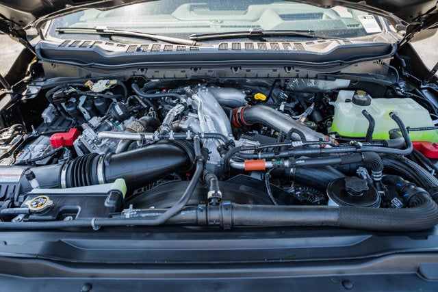 2026 Ford Super Duty F-350 DRW LARIAT