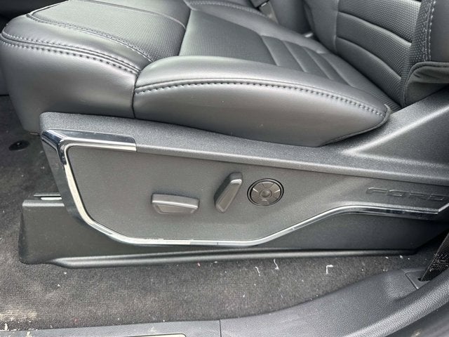 2026 Ford Super Duty F-350 DRW Platinum