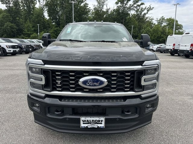 2026 Ford Super Duty F-350 DRW Platinum