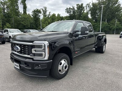 2026 Ford Super Duty F-350 DRW Platinum