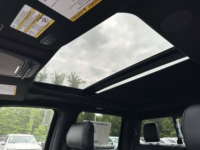 2026 Ford Super Duty F-350 DRW Platinum