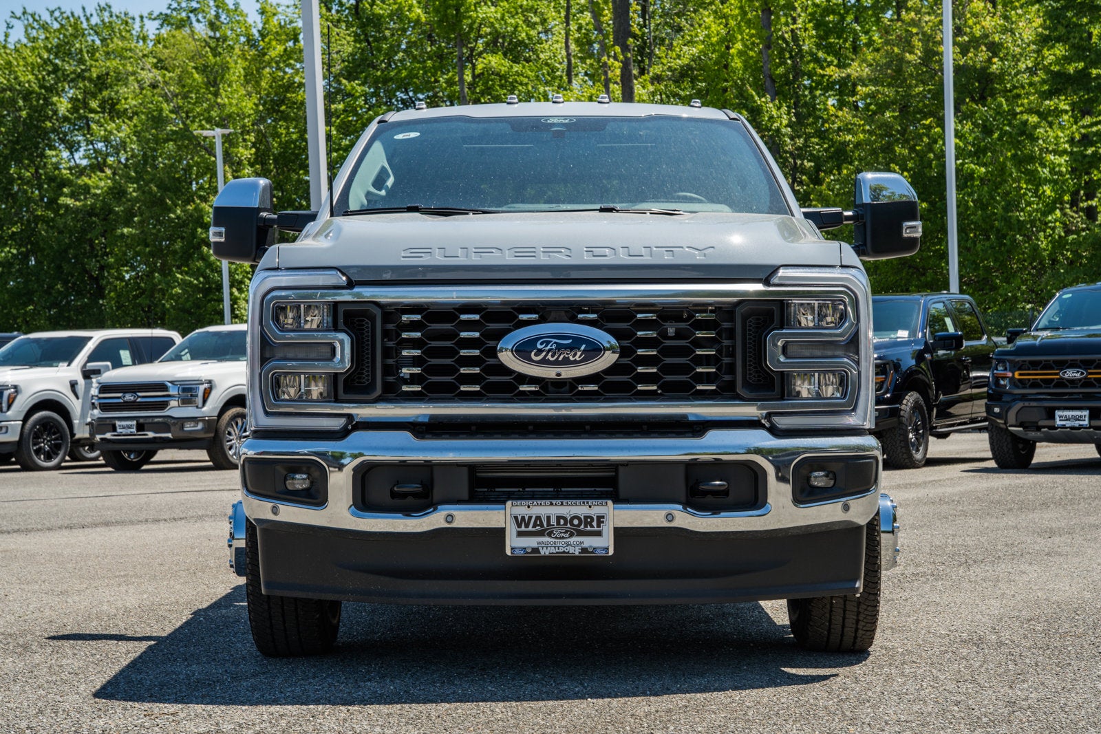 2026 Ford Super Duty F-350 DRW LARIAT
