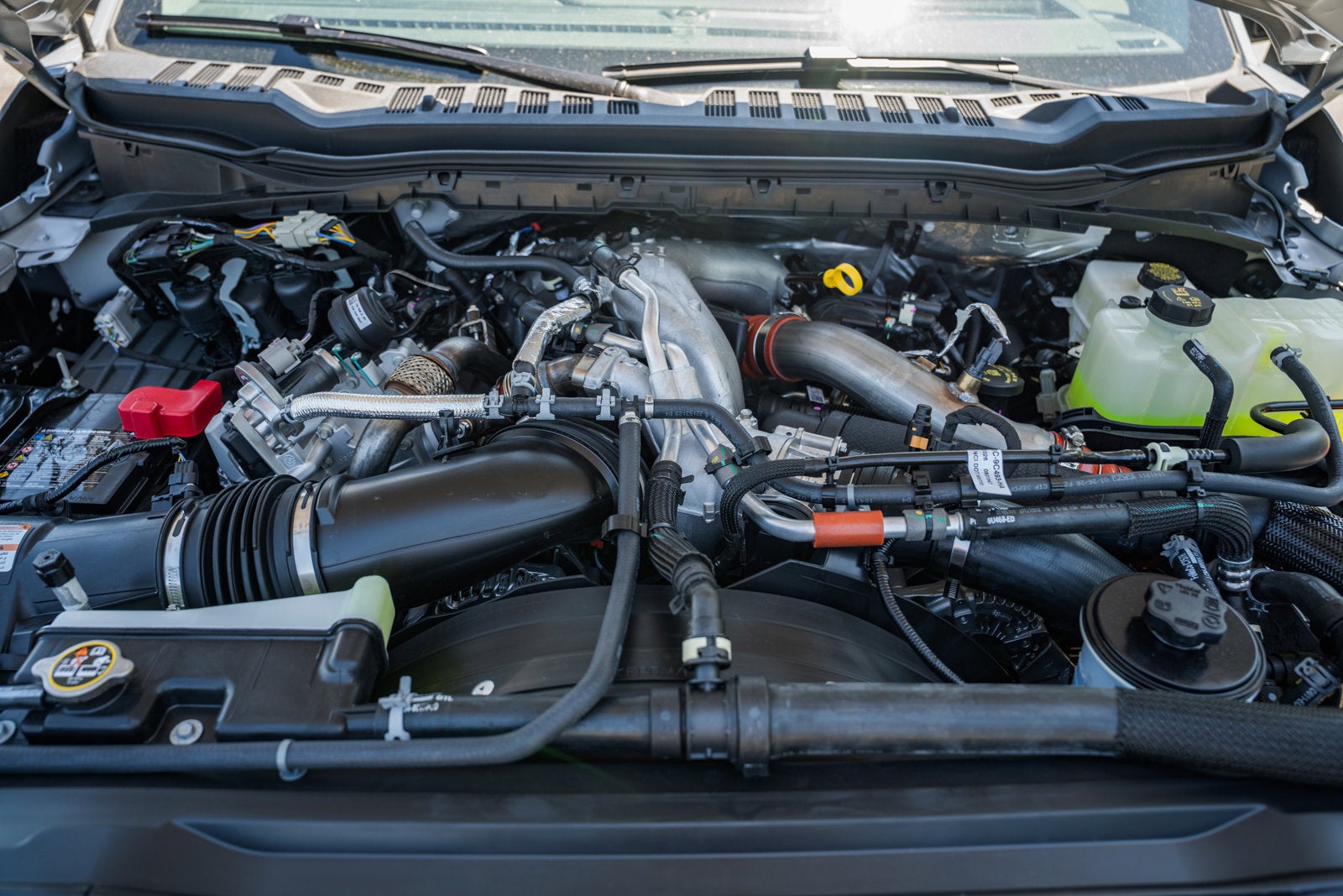 2026 Ford Super Duty F-350 DRW LARIAT