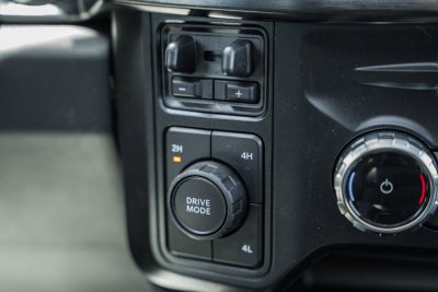 2026 Ford Super Duty F-350 DRW LARIAT