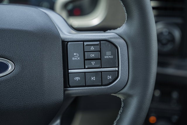 2026 Ford Super Duty F-350 DRW LARIAT