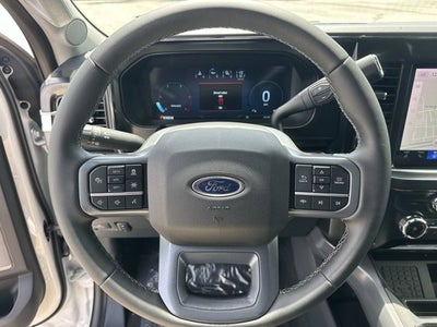 2026 Ford Super Duty F-350 DRW LARIAT