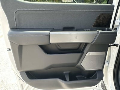 2026 Ford Super Duty F-350 DRW LARIAT