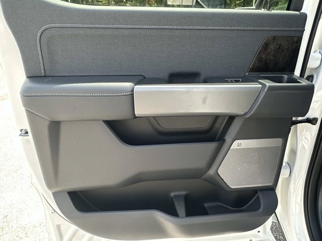 2026 Ford Super Duty F-350 DRW LARIAT