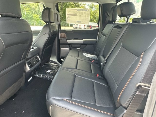 2026 Ford Super Duty F-350 DRW LARIAT