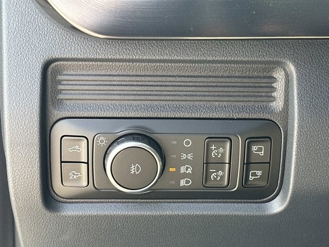 2026 Ford Super Duty F-350 DRW LARIAT