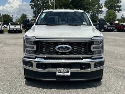 2026 Ford Super Duty F-350 DRW LARIAT