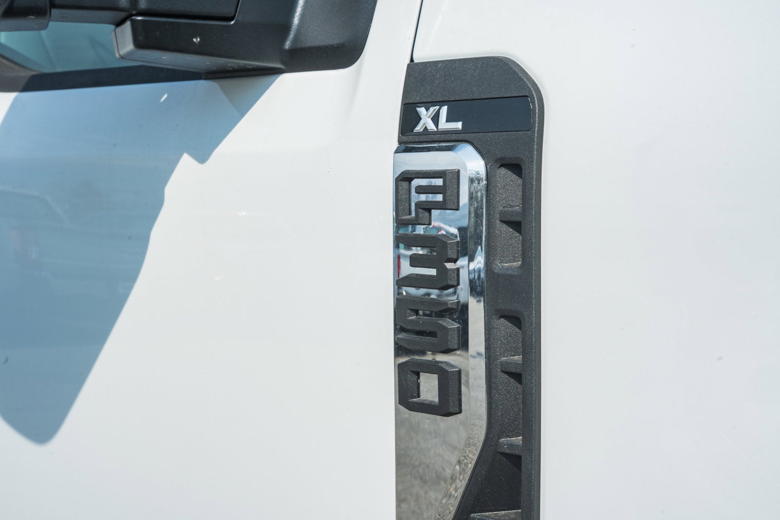 2026 Ford Super Duty F-350 DRW XL