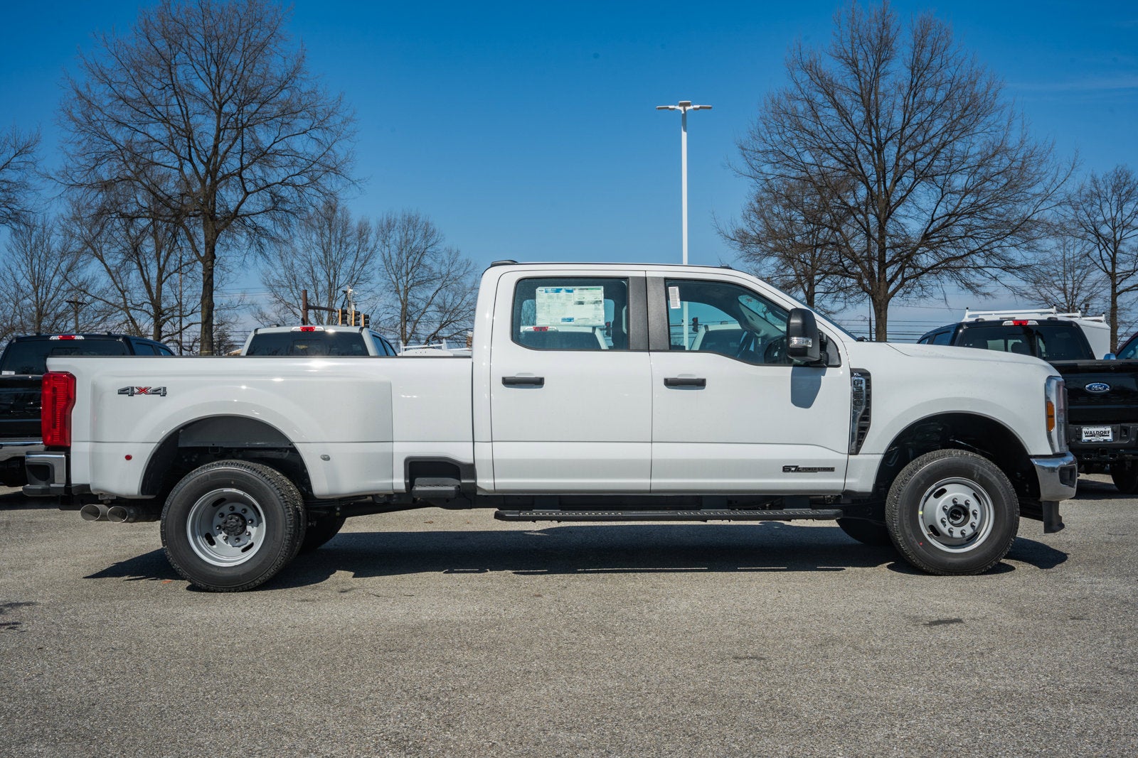 2026 Ford Super Duty F-350 DRW XL