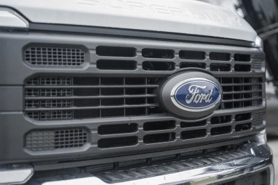 2026 Ford Super Duty F-350 DRW XL