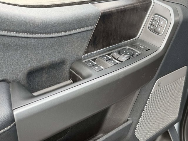 2026 Ford Super Duty F-350 DRW LARIAT