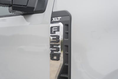 2026 Ford Super Duty F-350 DRW XLT