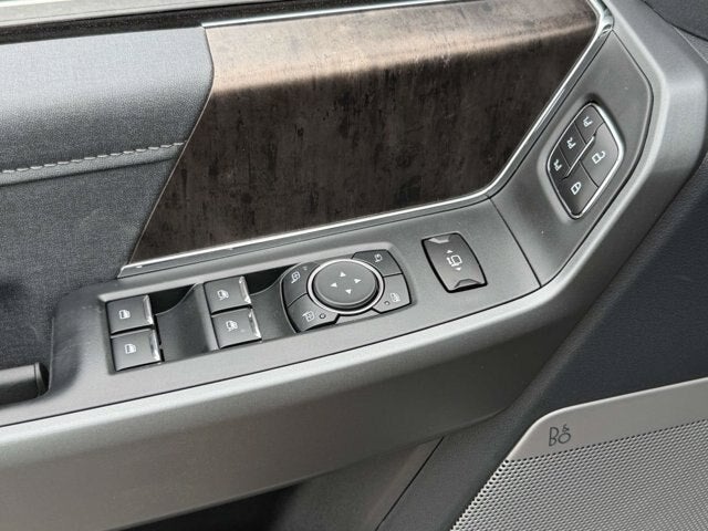 2026 Ford Super Duty F-350 DRW LARIAT