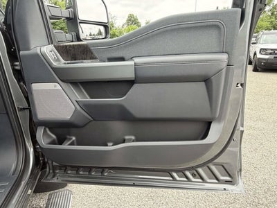 2026 Ford Super Duty F-350 DRW LARIAT