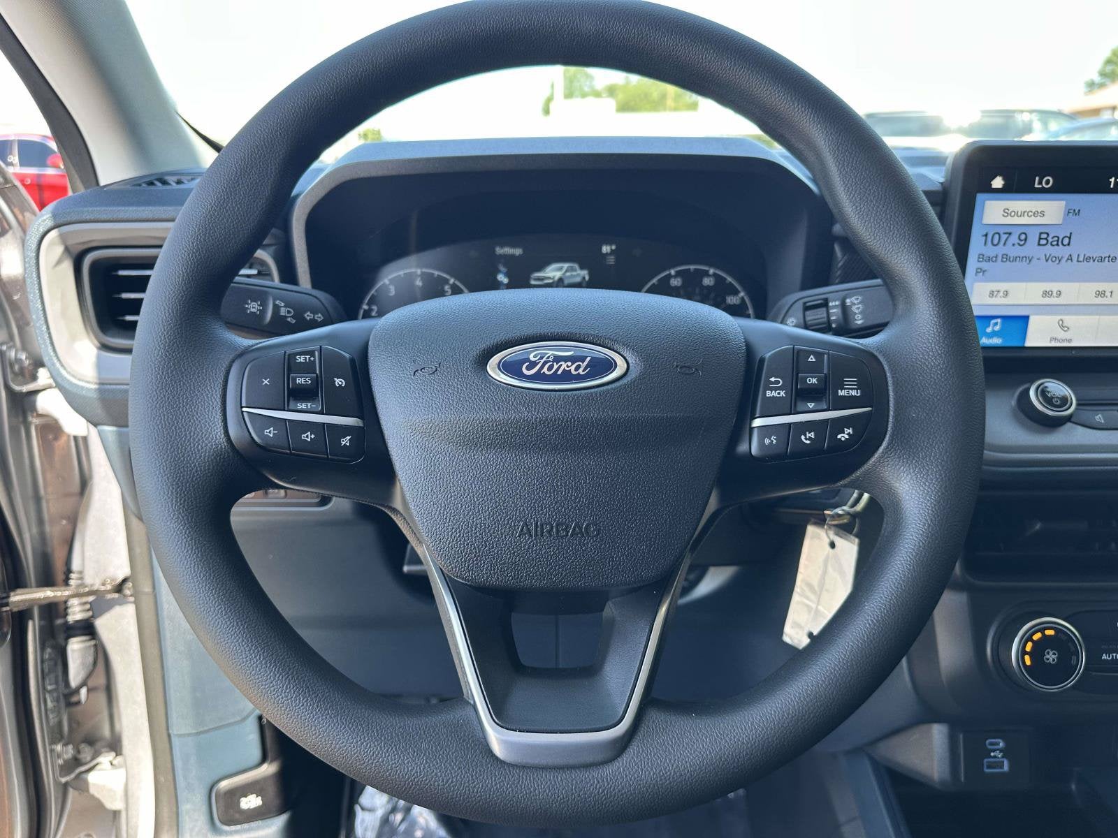 2023 Ford Maverick XL