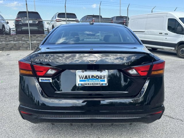 2025 Nissan Altima SV