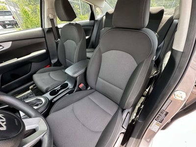 2024 Kia Forte LXS