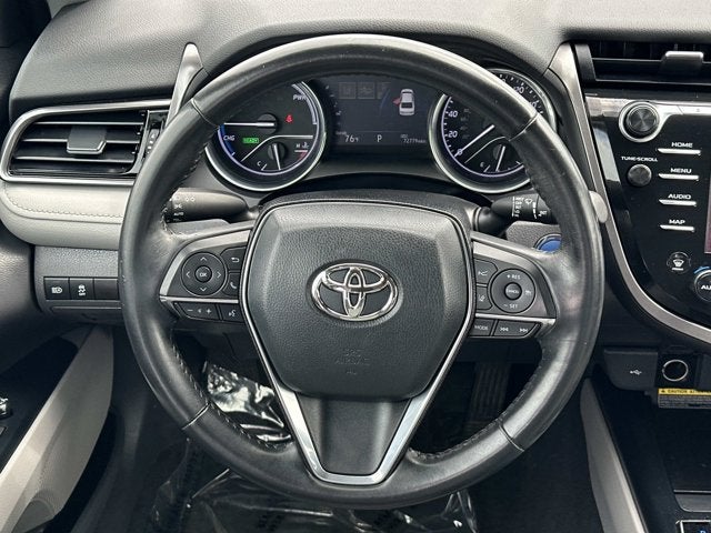 2020 Toyota Camry Hybrid XLE